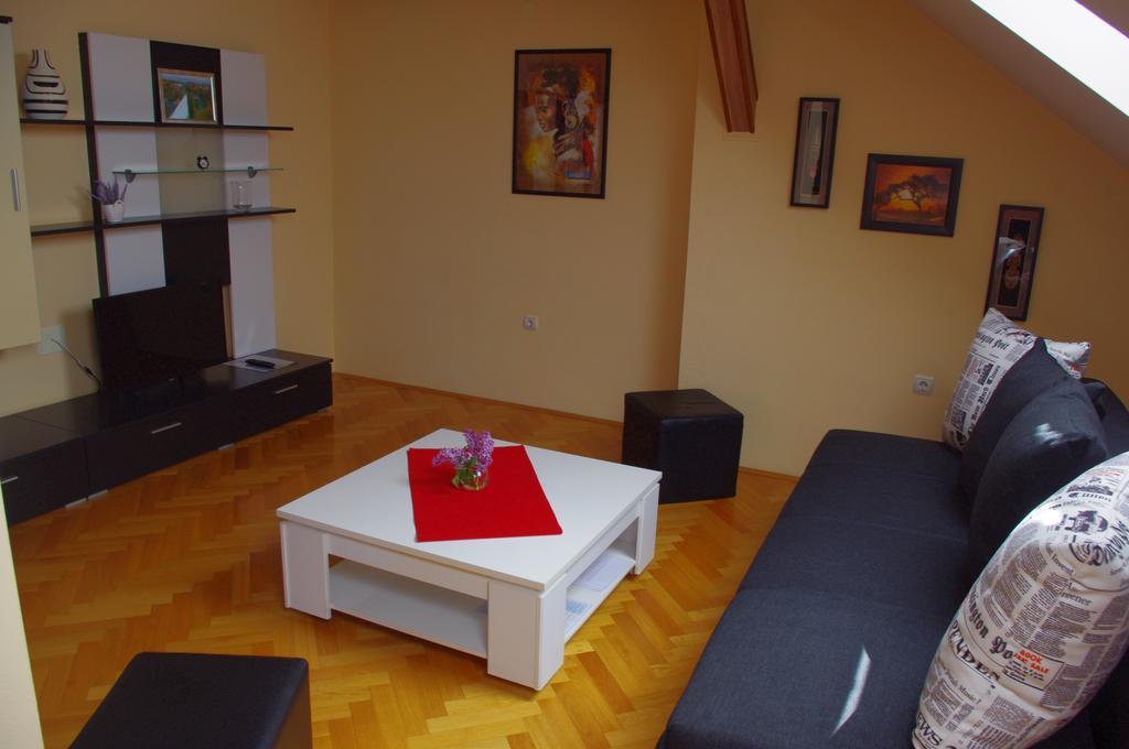 Apartment Tomy Slunj Exterior foto
