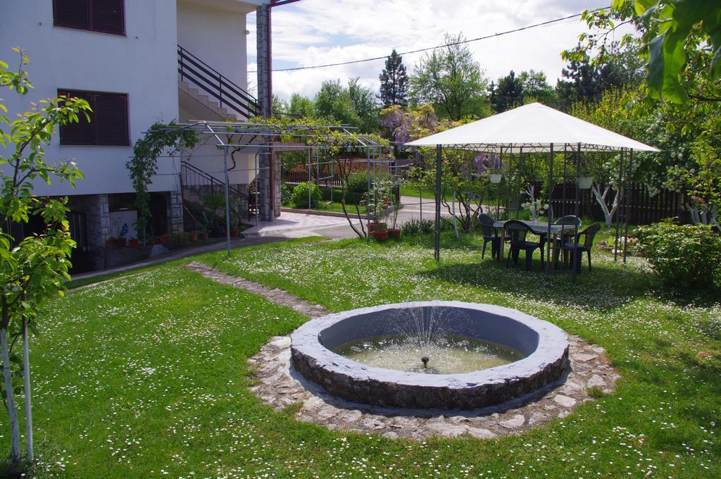 Apartment Tomy Slunj Exterior foto